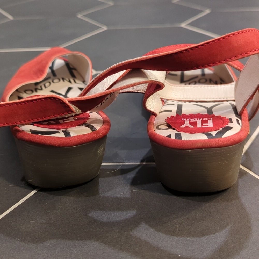 Red wedge sandals from Fly London - Picture 5 of 6